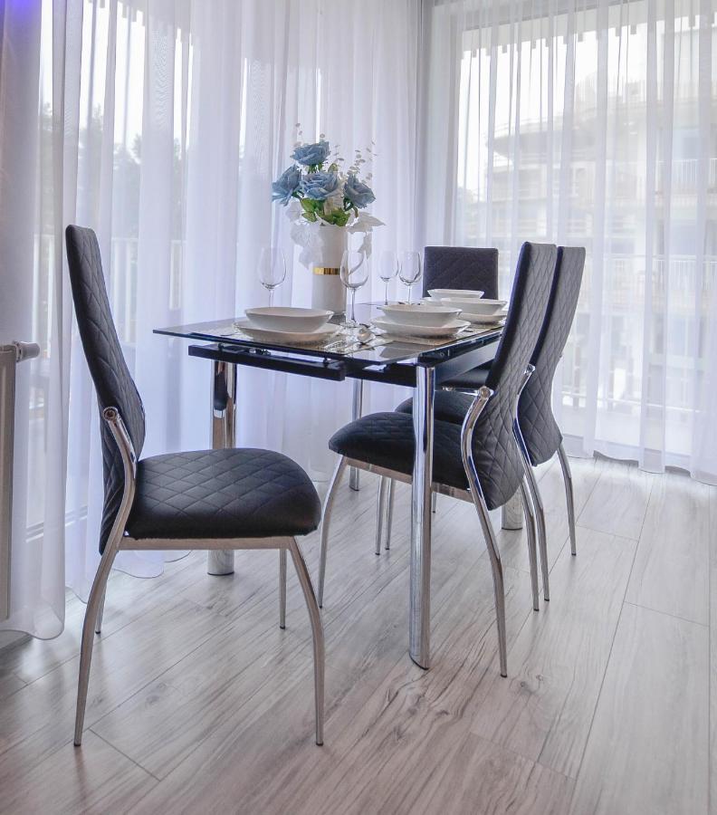 Na Wyspie - Albus & Rubus - Parking Apartment Swinoujscie