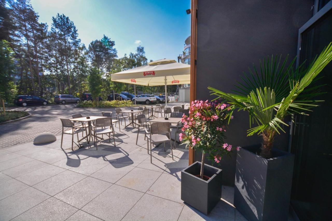 Na Wyspie - Albus & Rubus - Parking Swinoujscie