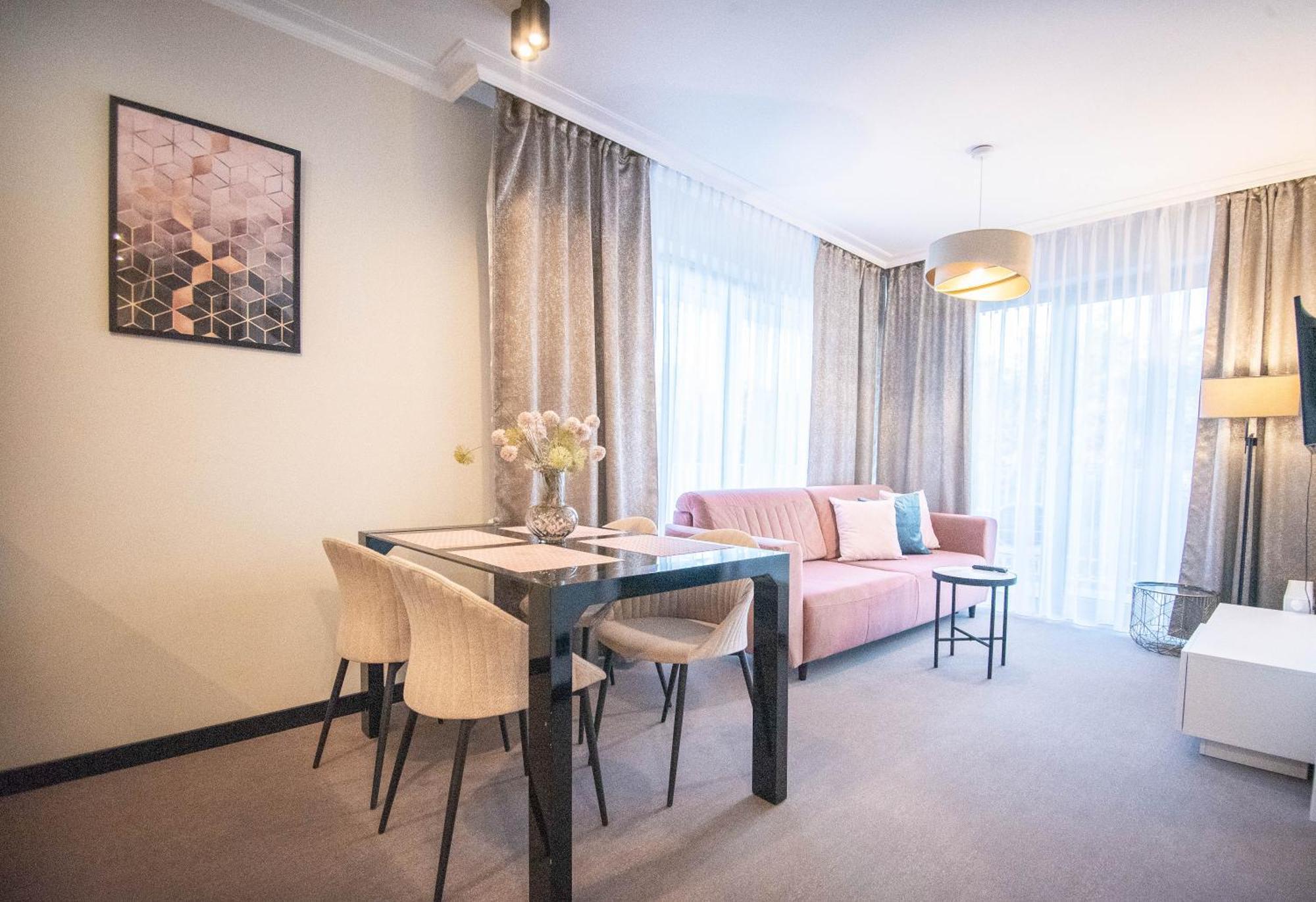 Apartment Na Wyspie - Albus & Rubus - Parking